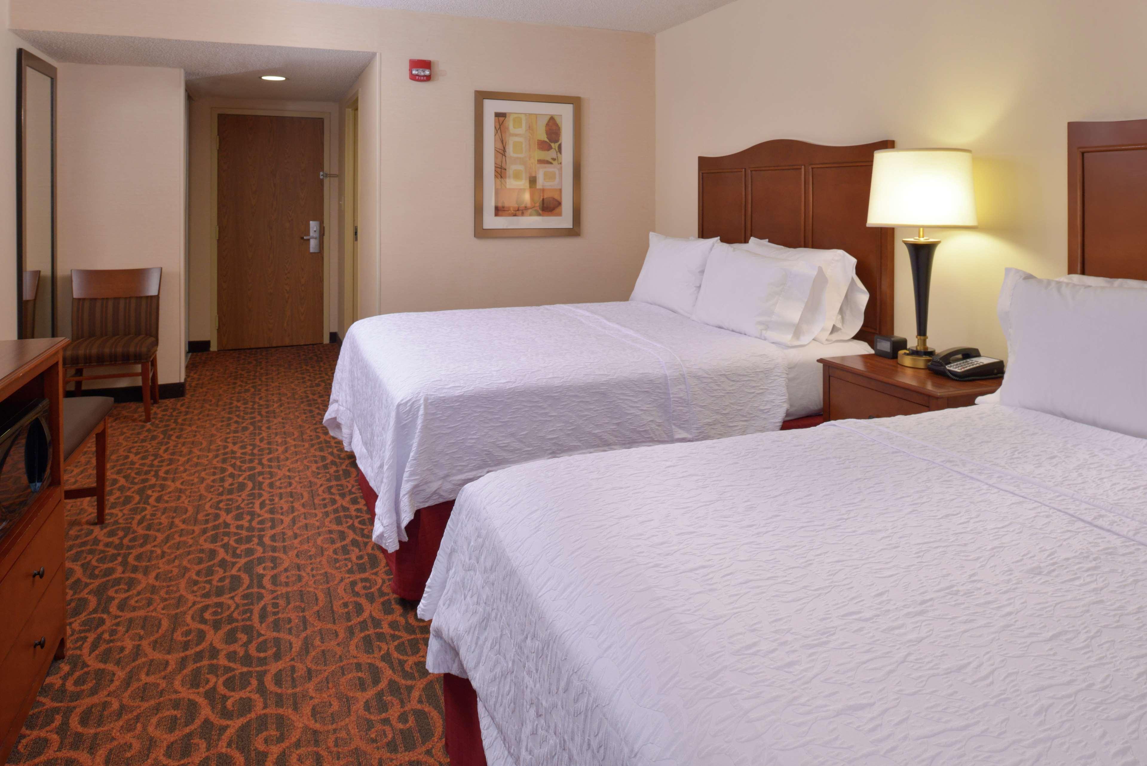 Hampton Inn Frederick Eksteriør bilde