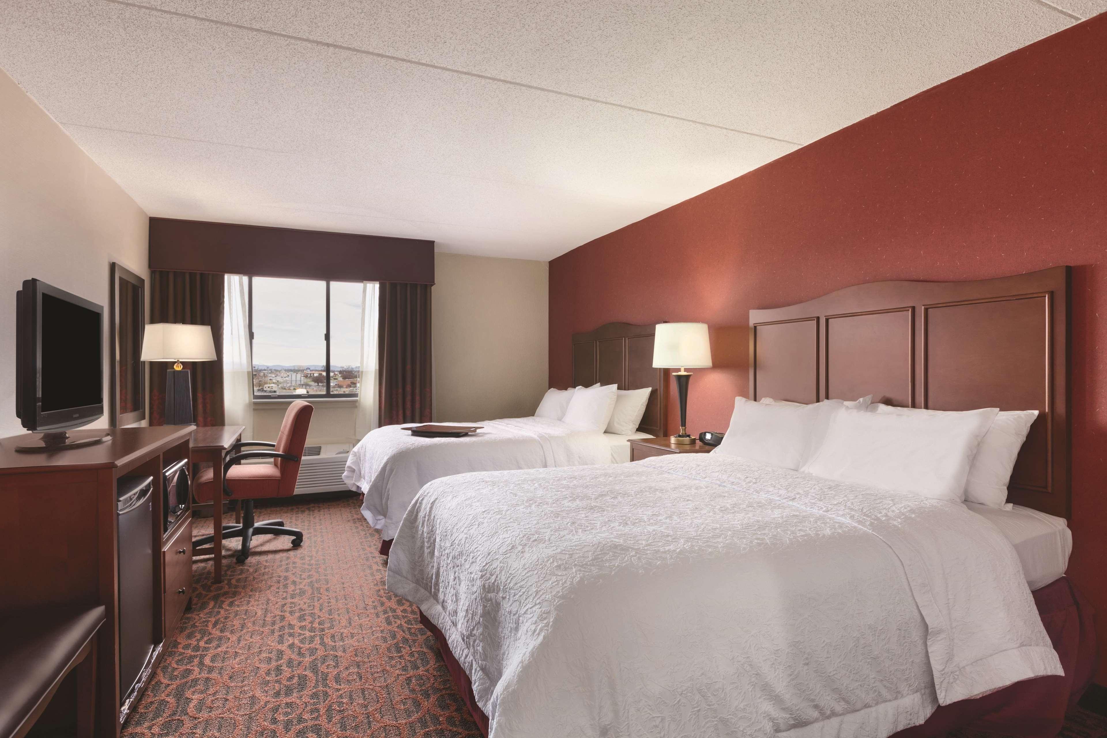 Hampton Inn Frederick Eksteriør bilde